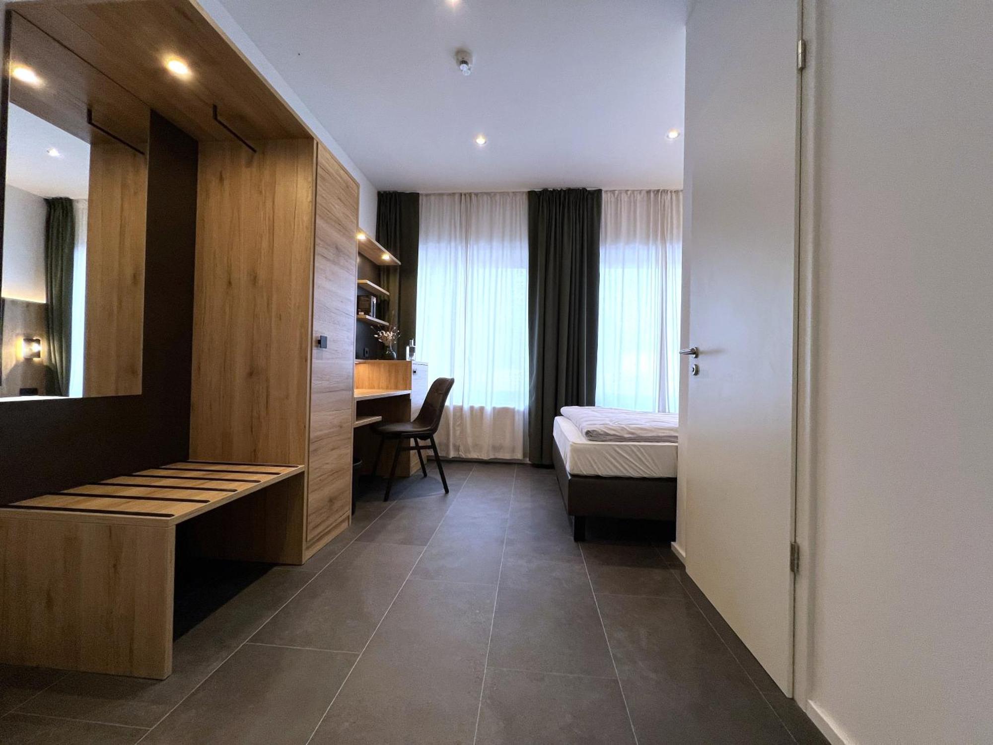 Haus Kuckenberg Hotel Burscheid Bagian luar foto